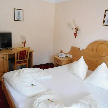 Edelweiss Hotel