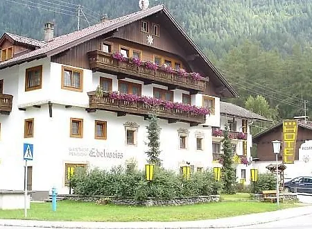 Edelweiss Hotel 3*